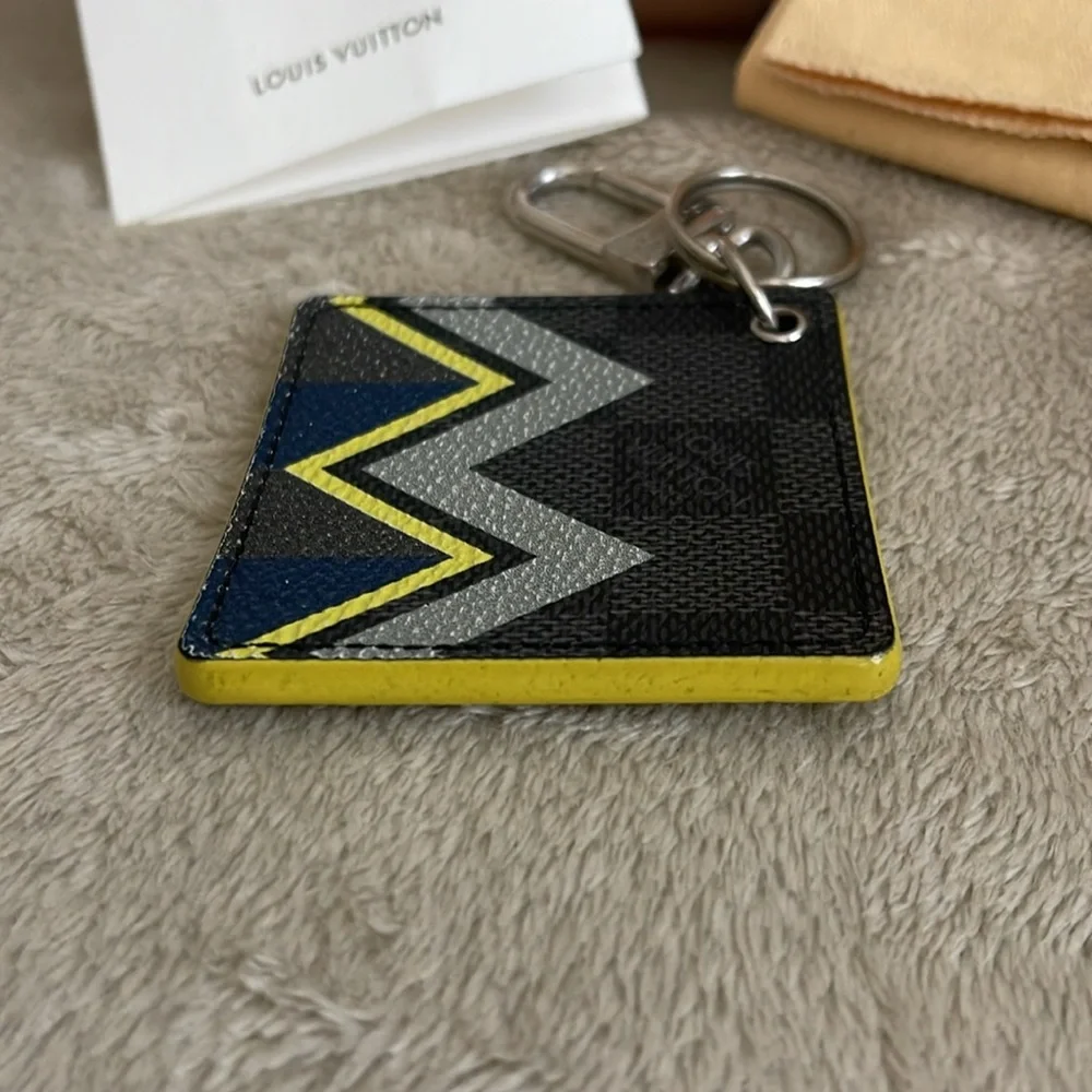 LOUIS VUITTON Damier Graphite Limited Edition Key holder/bag charm